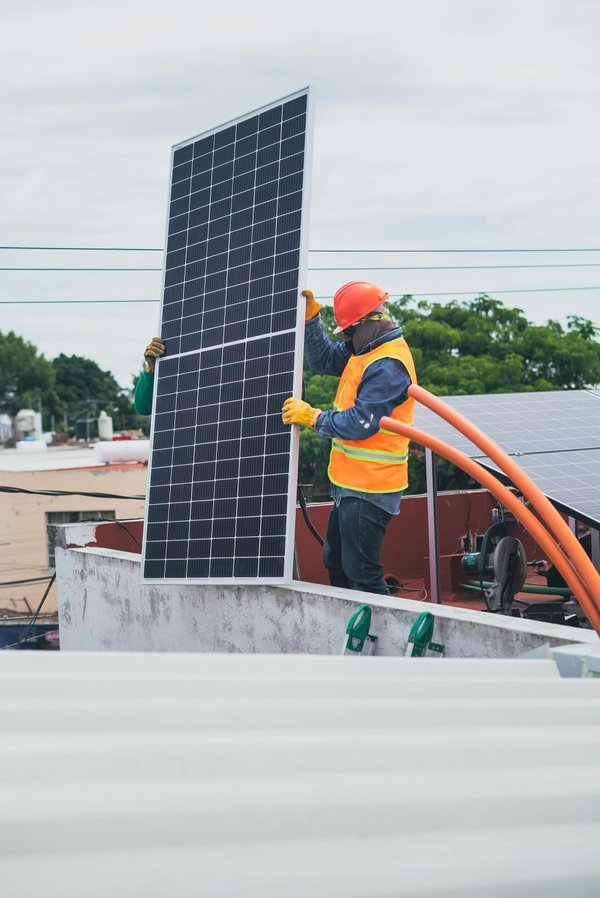 Panneau solaire photovoltaïque : l'expertise au cœur de votre projet